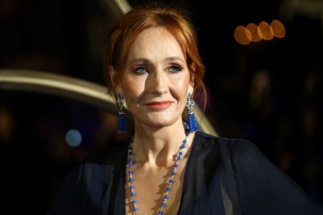 JK Rowling: Αντιδράσεις για το νέο της μυθιστόρημα που περιλαμβάνει τρανς δολοφόνο