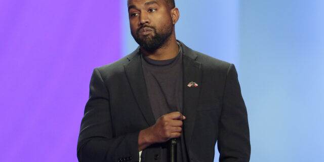 Εκτός ελέγχου ο Kanye West στο Twitter: Η Kim έφερε γιατρό για να με κλείσει μέσα