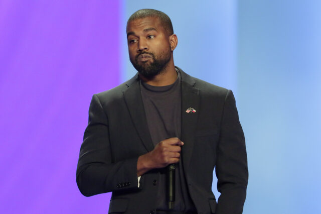Εκτός ελέγχου ο Kanye West στο Twitter: Η Kim έφερε γιατρό για να με κλείσει μέσα