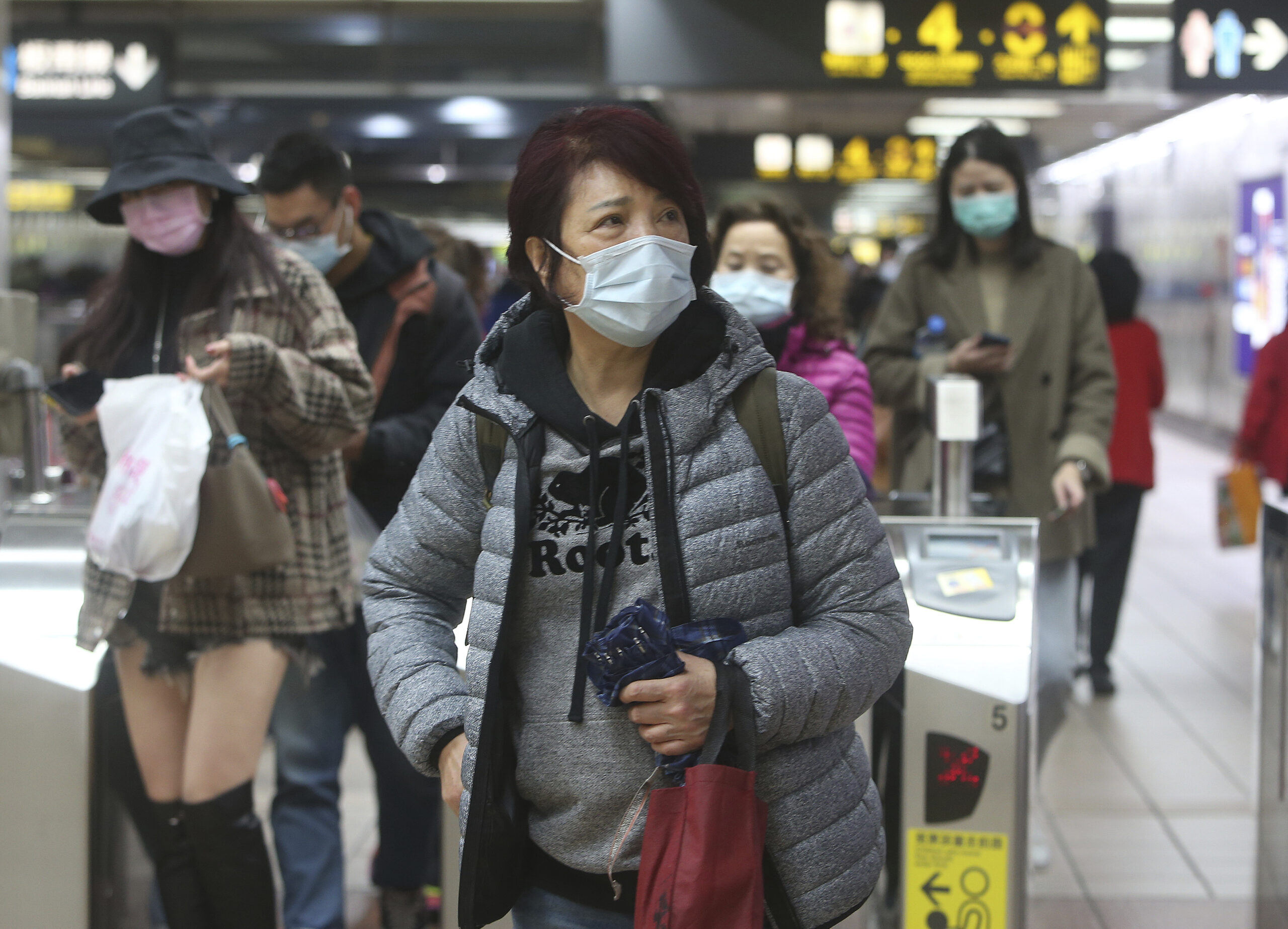 Κορονοϊός – Κίνα: 11 νέα κρούσματα μόλυνσης, όλα “εισαγόμενα”