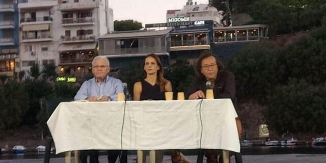 Αχτσιόγλου: “Η κυβέρνηση επαναλαμβάνει συνταγές από τα παλιά”