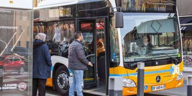 Γαλλία: Κατηγορίες για απόπειρα ανθρωποκτονίας στους 2 άνδρες που άφησαν οδηγό σε κώμα