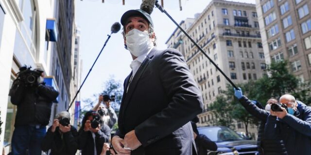 Μάικλ Κοέν: Σε ομοσπονδιακή φυλακή ο πρώην δικηγόρος του Τραμπ