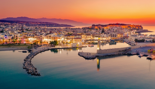 Δύο επιβεβαιωμένα κρούσματα κορονοϊού στην Κρήτη – 7 σε ξενοδοχείο καραντίνας