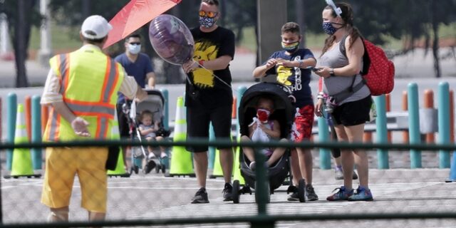 Φλόριντα: Ο κορονοϊός “σαρώνει”, το πάρκο Walt Disney World άνοιξε