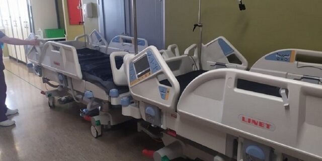 Παράδοση της Δωρεάς από τη ΧΗΤΟΣ ΑΒΕΕ – Φυσικό Μεταλλικό Νερό ΖΑΓΟΡΙ στο Πανεπιστημιακό Γενικό Νοσοκομείο Ιωαννίνων