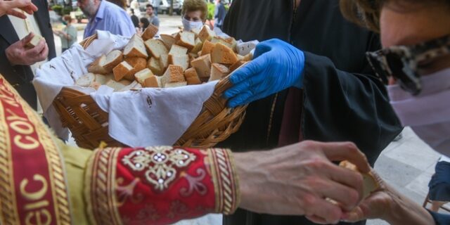 Εκκλησία για κορονοϊο: Συνεχίζουμε να τηρούμε υπεύθυνη θέση