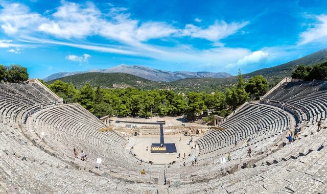 Οι “Πέρσες” από την Επίδαυρο σε live streaming για το διεθνές κοινό