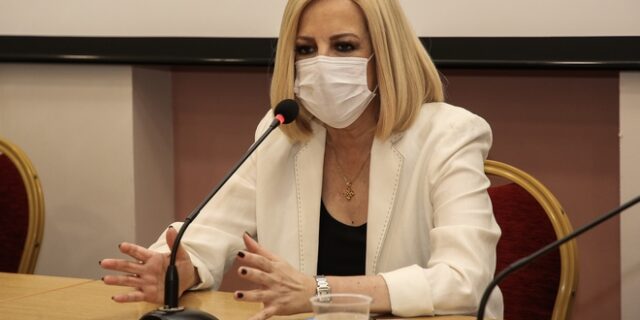 Γεννηματά για ΧA: “Εμείς ζητήσαμε να χαρακτηριστεί εγκληματική και ναζιστική οργάνωση”