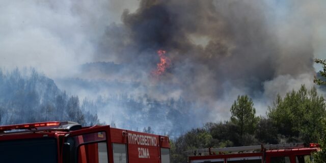Καλύτερη εικόνα στις φωτιές σε Αρχαία Ολυμπία και Λέσβο