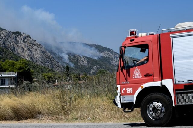 Κεφαλονιά: Νέα φωτιά κοντά στο χωριό Αγία Ειρήνη