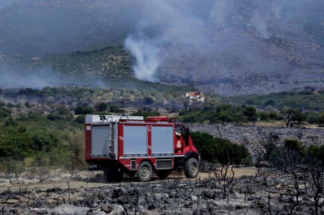 Κέρκυρα: Μεγάλη φωτιά στον ΧΥΤΑ Τεμπλονίου