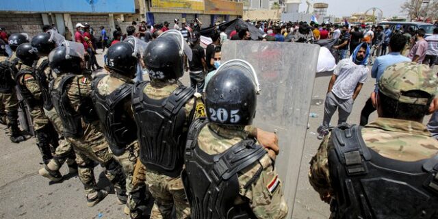 Ιράκ: Δύο διαδηλωτές σκοτώθηκαν σε συγκρούσεις στη Βαγδάτη