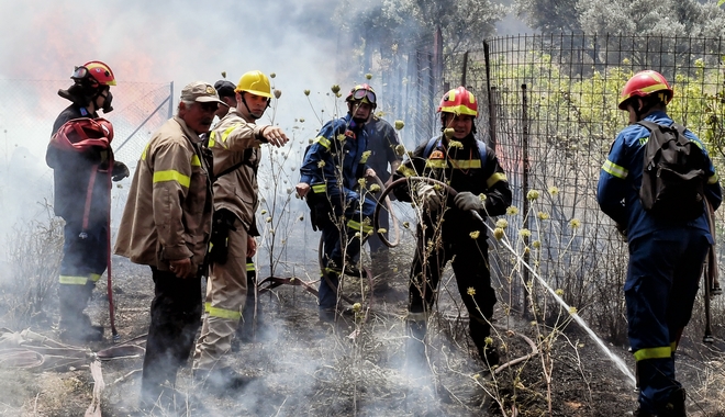 Φωτιά στις Κεχριές για δεύτερη φορά στο ίδιο σημείο – Εκκενώθηκε οικισμός
