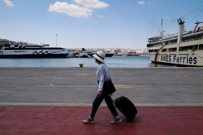 Έρευνα: Πώς επηρεάζει η πανδημία τη διάθεση και τη δυνατότητα για διακοπές