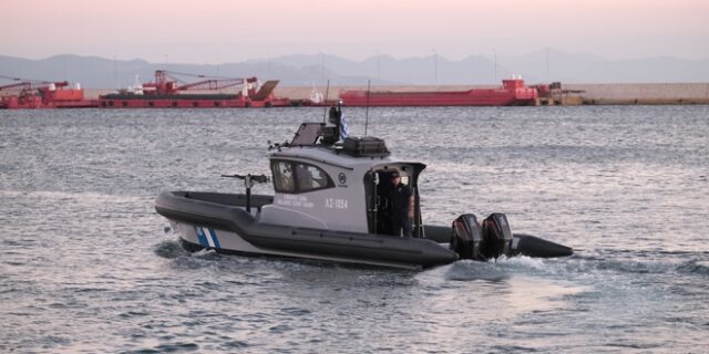 Κεφαλονιά: Εντοπίστηκε σκάφος με 30 μετανάστες- Μεταξύ τους 6 παιδιά