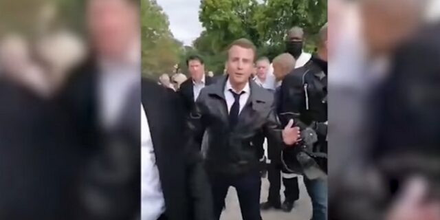 “Χαλαρώστε”: Όταν ο Μακρόν ήρθε τετ-α-τετ με “κίτρινα γιλέκα” στο Παρίσι