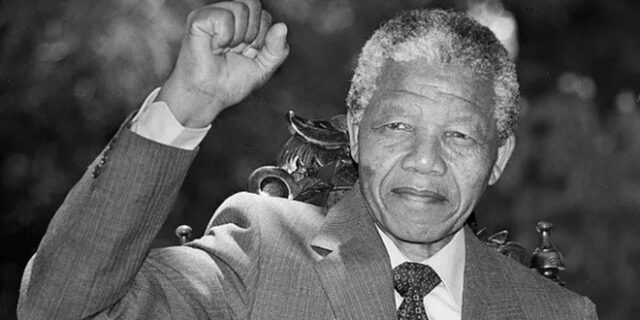 Νέλσον Μαντέλα: Η ζωή και το έργο ενός σπουδαίου αγωνιστή των δικαιωμάτων