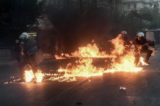 Ο απολογισμός της Αστυνομίας για τα χθεσινά επεισόδια στο Σύνταγμα