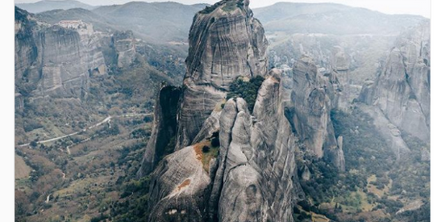 Ο επίσημος λογαριασμός του Instagram αποθεώνει την Ελλάδα και τα Μετέωρα