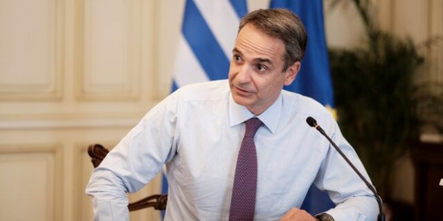 Μητσοτάκης στην έκτακτη σύσκεψη για τον κορονοϊό: Επαρκές το πλαίσιο, υπάρχουν ζητήματα στην εφαρμογή