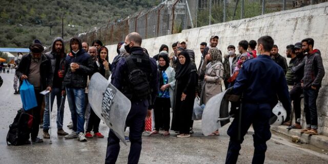 Αιματηρή συμπλοκή στη Μόρια – Νεκρός 21χρονος Αφγανός