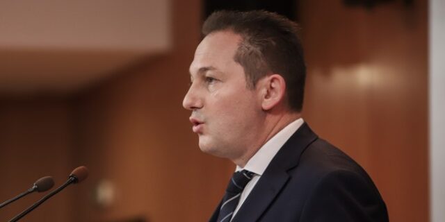 Πέτσας: Ο Μητσοτάκης θα ανακοινώσει φοροελαφρύνσεις και μειώσεις ασφαλιστικών εισφορών