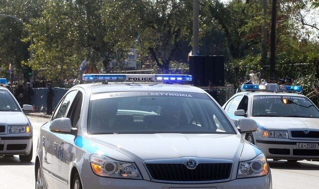 Θεσσαλονίκη: Συνελήφθησαν δύο άτομα για παράνομη μεταφορά 11 μεταναστών