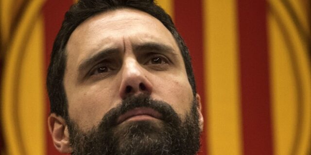 Κατασκοπευτικό θρίλερ στην Καταλονία