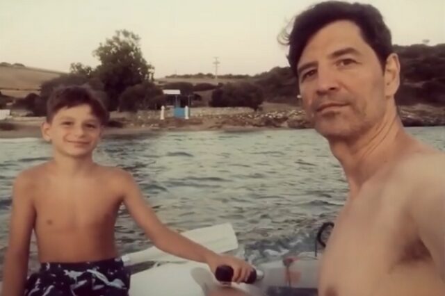 Σάκης Ρουβάς: Βαρκάδα με τον πανέμορφο γιο του, Αλέξανδρο