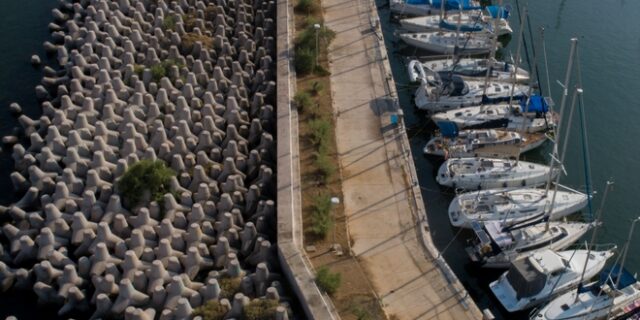 Εξαρθρώθηκε συμμορία με εξειδίκευση στις κλοπές σκαφών και εξωλέμβιων μηχανών