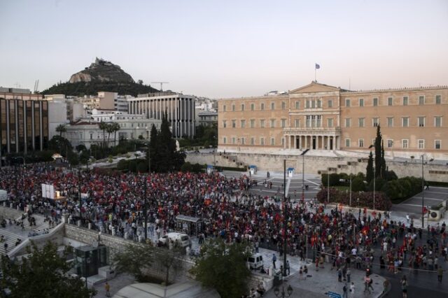 Αλλαγές στο νομοσχέδιο για τις δημόσιες συναθροίσεις- Την Τετάρτη στην ολομέλεια