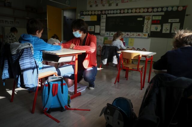 Γαλλία: Καλοκαιρινές διακοπές στο σχολείο λόγω κορονοϊού