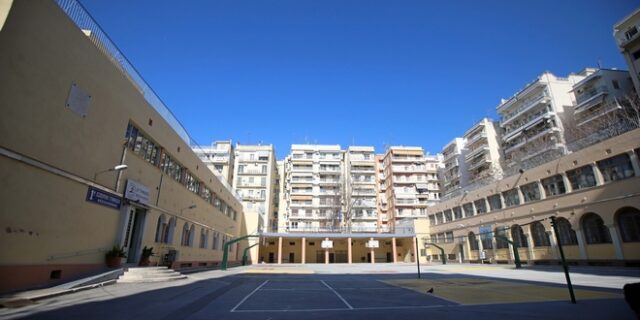 Έρευνα: Οι ιστοσελίδες των ιδιωτικών γυμνασίων και λυκείων δεν τηρούν τους κανονισμούς προσωπικών δεδομένων