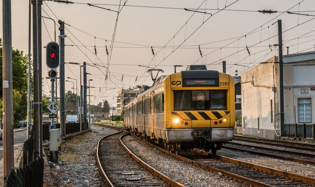 Πορτογαλία: Νεκροί και τραυματίες σε σιδηροδρομικό δυστύχημα