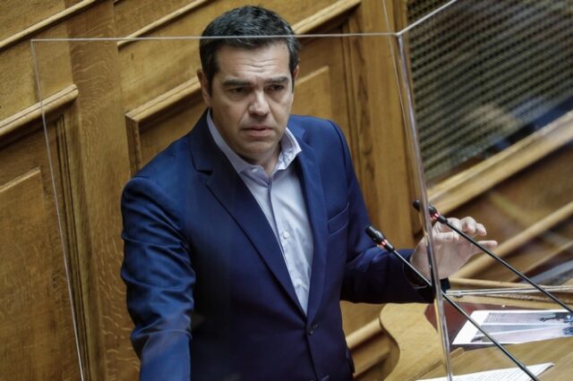 Τσίπρας: “Φέρνετε το νομοσχέδιο από φόβο για τις κοινωνικές αντιδράσεις που έρχονται”