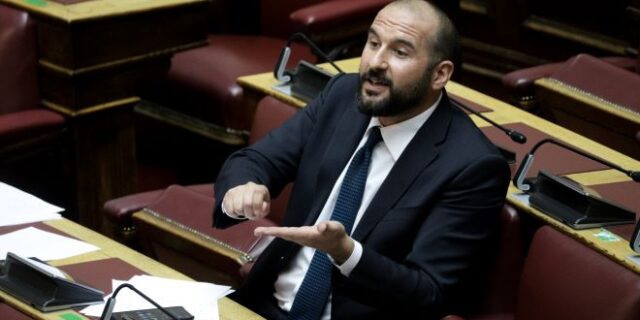 Τζανακόπουλος: Να απομακρυνθεί ο κ. Χρυσοχοϊδης