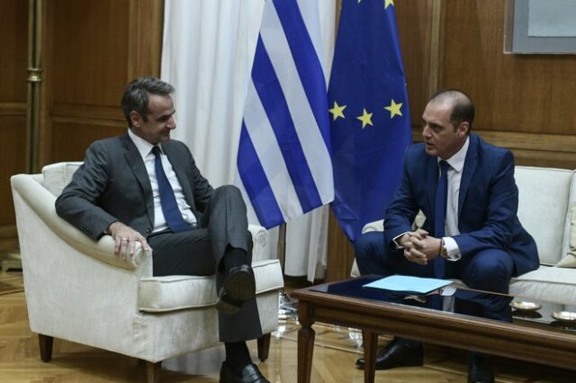 Βελόπουλος: Ζήτησε σύγκληση του συμβουλίου των πολιτικών αρχηγών