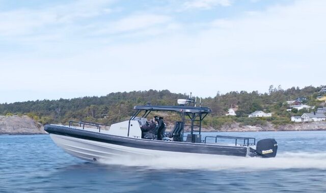 Θωρακίζεται το Αιγαίο: Το νέο σκάφος των Αμφίβιων Καταδρομέων – 41 “κόπιες”, 16 εκ. ευρώ