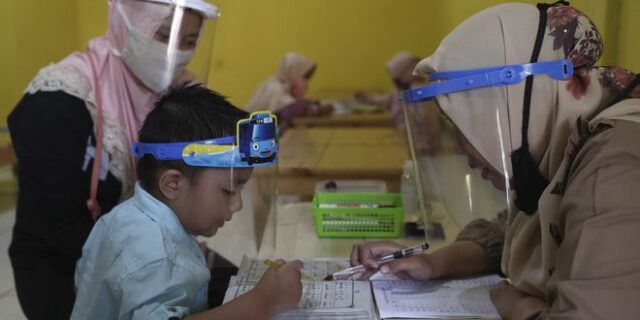 Κορονοϊός – ΠΟΥ: Το 60% όλων των κρουσμάτων έχει καταγραφεί τον τελευταίο μήνα