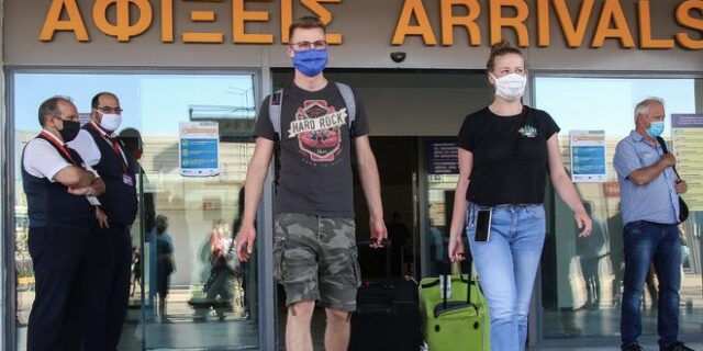 Κορονοϊός: Ο χάρτης των κρουσμάτων στην Ελλάδα – Τα θετικά από πτήσεις και οι “καθαροί” νομοί
