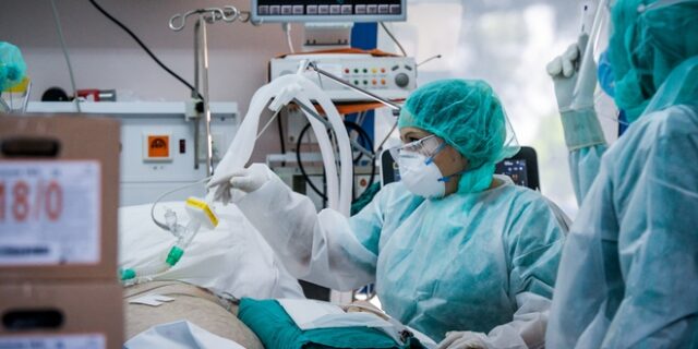 Όμιλος ΕΛΠΕ: Παρέδωσε 50 αναπνευστήρες, προηγμένης τεχνολογίας, για χρήση στις ΜΕΘ του ΕΣΥ