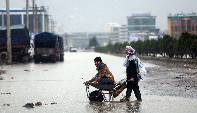 Αφγανιστάν: 15 παιδιά και μια γυναίκα έχασαν τη ζωή τους από πλημμύρα