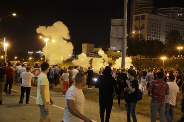 Λευκορωσία: Ένας νεκρός και δεκάδες τραυματίες από τις άγριες συγκρούσεις με την αστυνομία