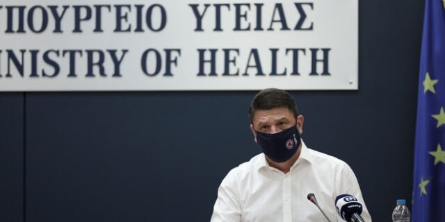 Η ερώτηση για τη μάσκα που εκνεύρισε τον Χαρδαλιά