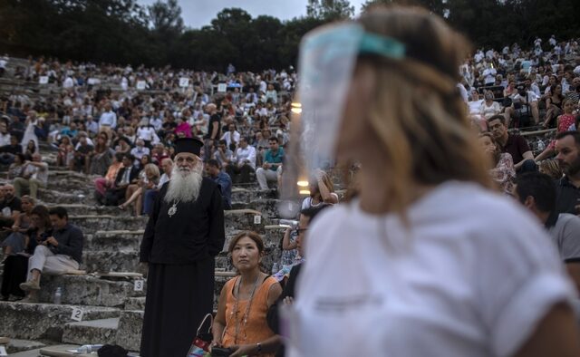 Κορονοϊός: Η χαλάρωση έφερε πάνω από 1000 νέα κρούσματα τον Ιούλιο στην Ελλάδα