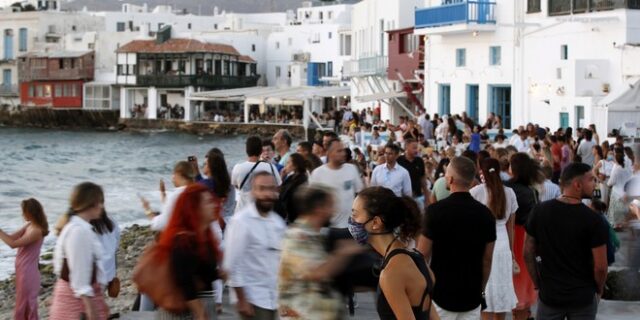 Κορονοϊός: Λουκέτο στα μπαρ “Nammos” και “Scorpios” στη Μύκονο μετά από απανωτά κρούσματα
