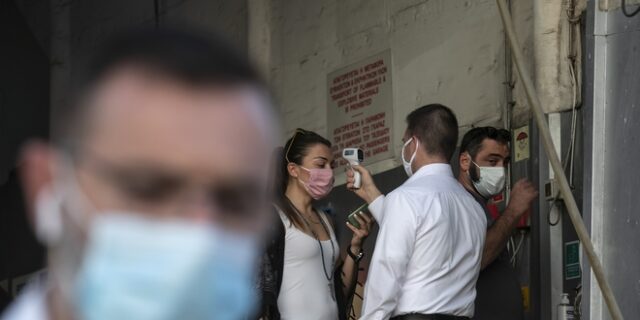 Κορονοϊός: Φόβος για μεγάλη διασπορά σε όλη τη χώρα – Κρίσιμο 10ημερο