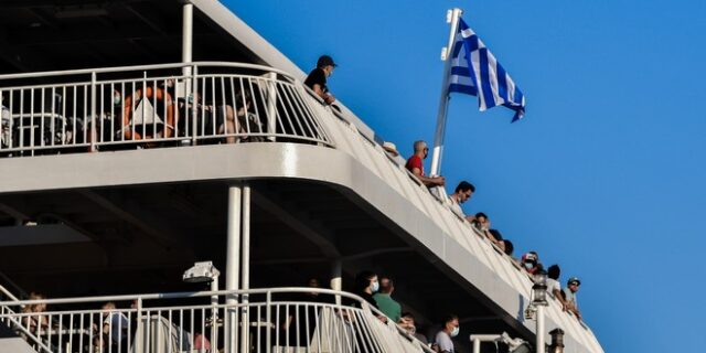 Μέτρα για Κορονοϊό: Μάσκες υποχρεωτικά και στο κατάστρωμα των πλοίων