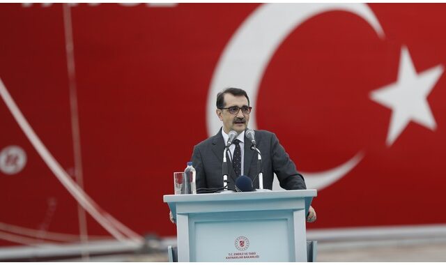 Τούρκος υπουργός Ενέργειας: “Το Oruc Reis έφτασε στην περιοχή που θα πραγματοποιήσει έρευνες”